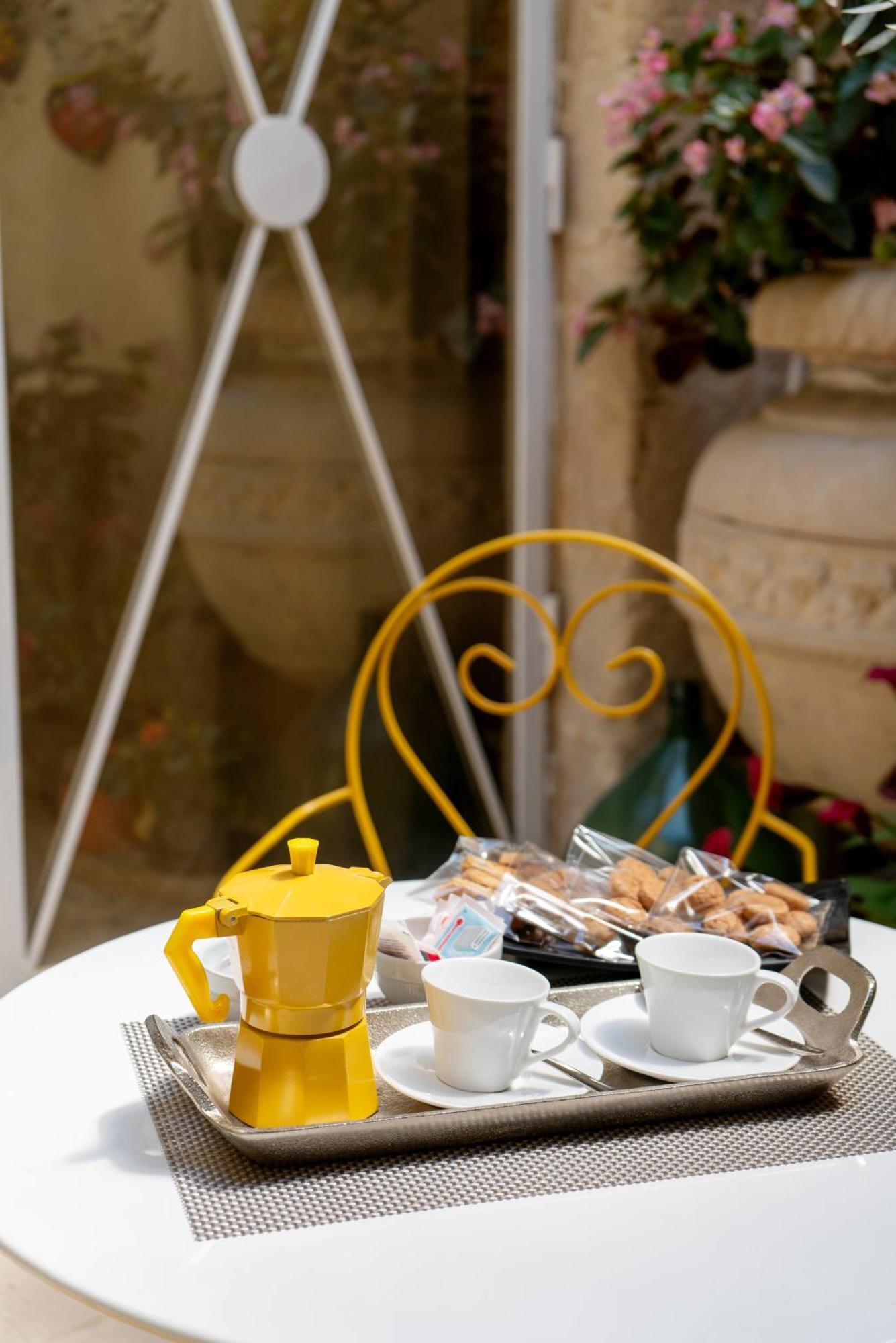 B&B Corte Dei Memoli Di Margiotta Giuseppina Lecce Zewnętrze zdjęcie