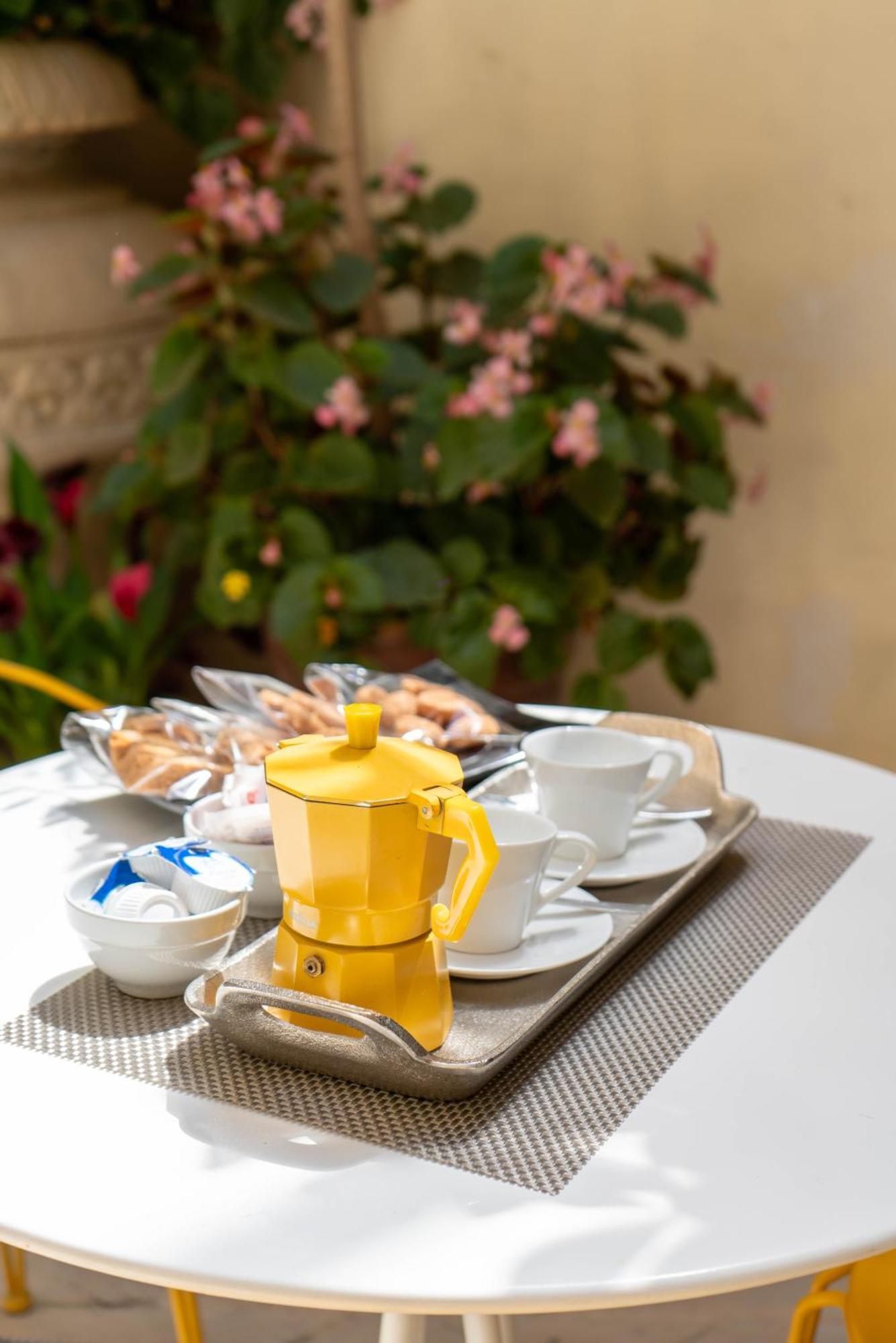 B&B Corte Dei Memoli Di Margiotta Giuseppina Lecce Zewnętrze zdjęcie
