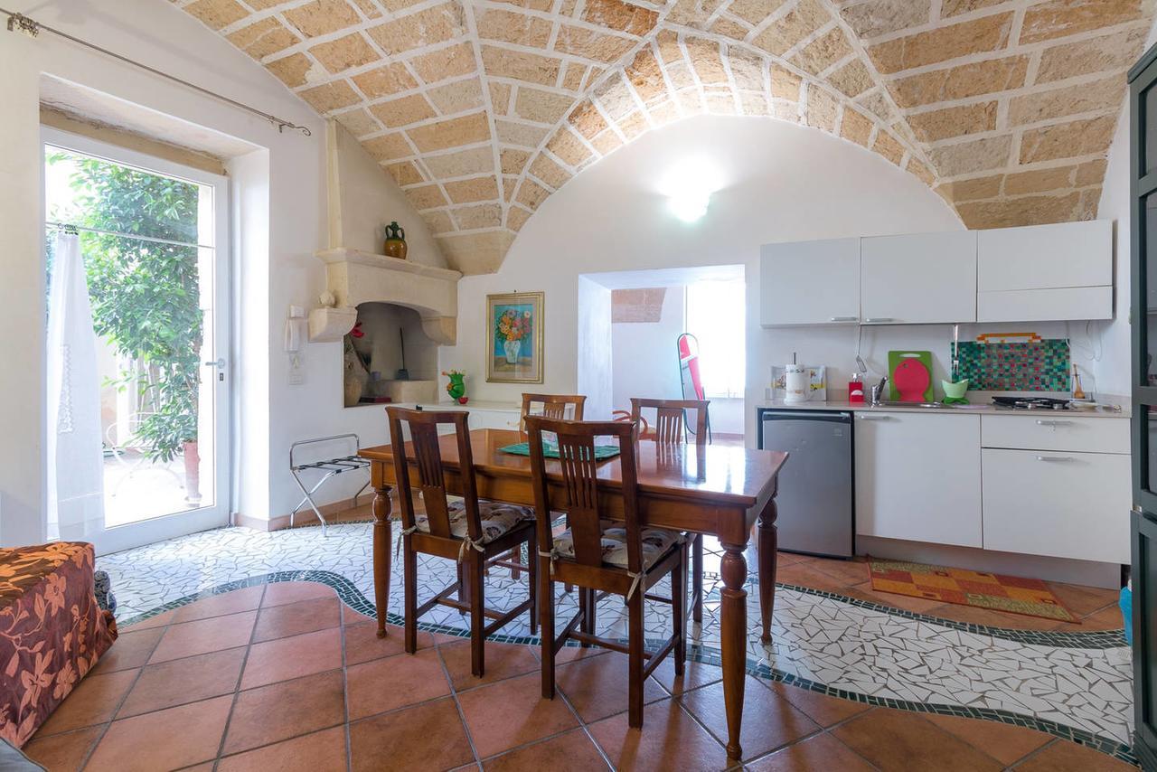 B&B Corte Dei Memoli Di Margiotta Giuseppina Lecce Zewnętrze zdjęcie
