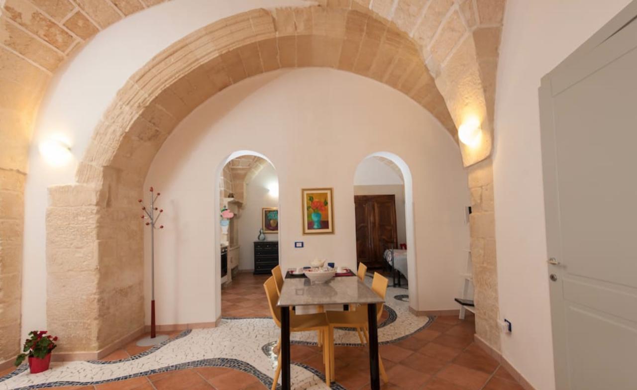 B&B Corte Dei Memoli Di Margiotta Giuseppina Lecce Zewnętrze zdjęcie